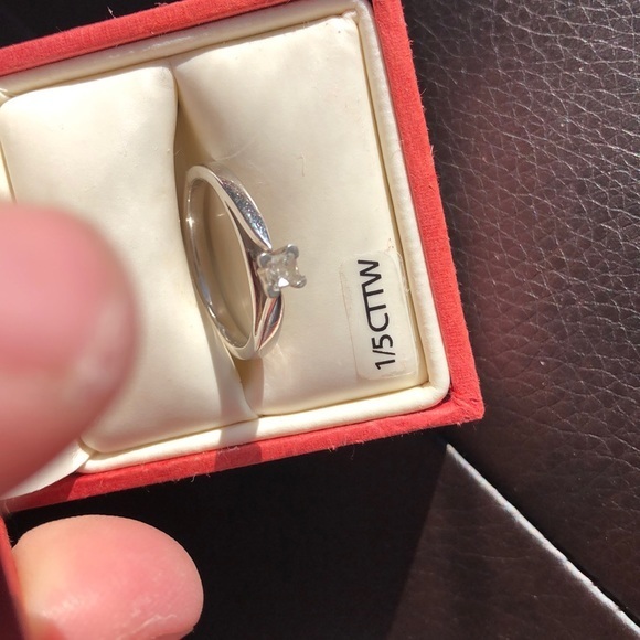1/5 Tcw Engagement Platinum Diamond Ring Size 7